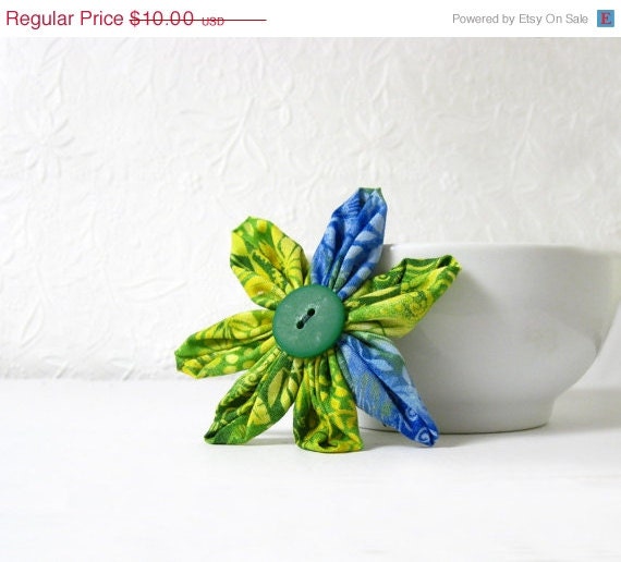 Mothers Day - Japanese Kanzashi Flower Hair Clip Blue Green n Yellow