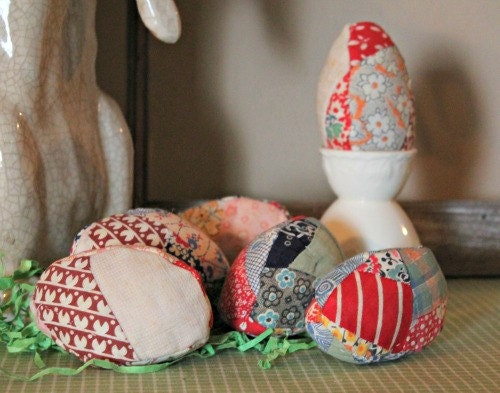 Set of 3 Precious Vintage Quilt Easter Eggs