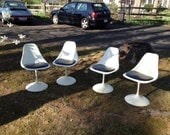 Set of 4 Burke Fiberglass Shell Chairs