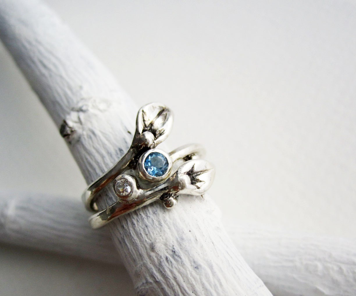 Aquamarine, Set of 2 Rings, Small Leaf Silver Rings with White sapphire