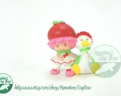Strawberry Shortcake Mini 80s Toy: Cherry Cuddler