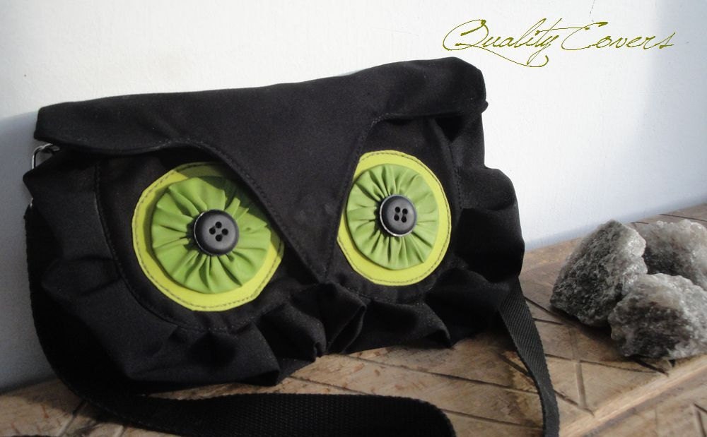 Laptop MESSENGER Owl Bag - Made to Order- can be any size and color - waterproof lining - super PADDED - Exterior pocket - 2 zippers