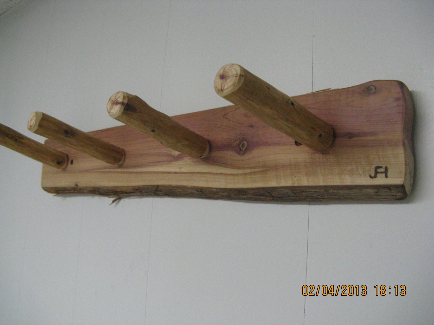 Rustic Cedar Wall Rack / coat rack / hat rack / with peg hooks