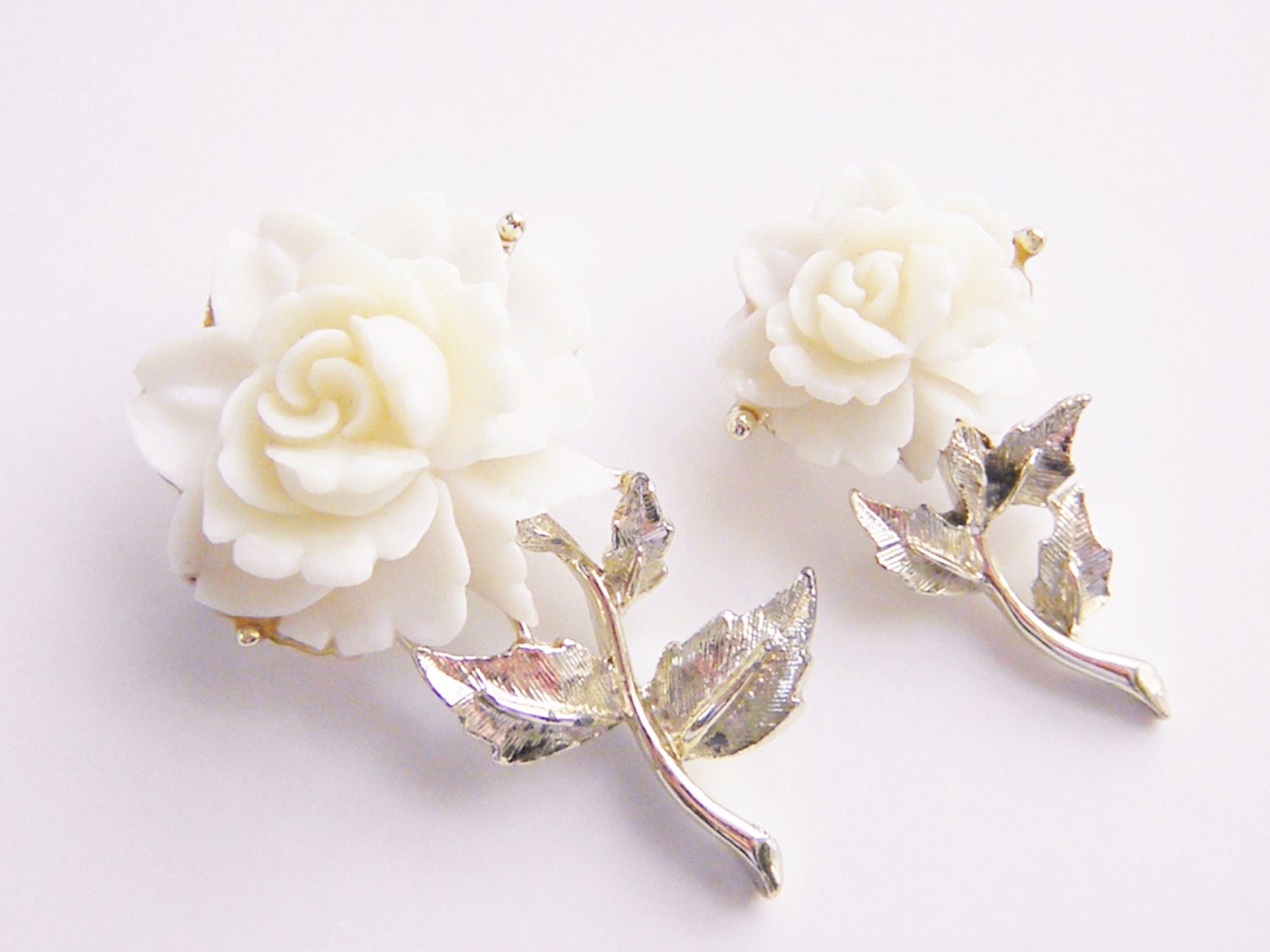 Pair Vintage Celluloid White Rose Broochs 60s