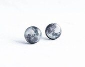 Moon earrings studs - Astronomy jewelry, space post earrings, cosmic small stud earrings, full moon