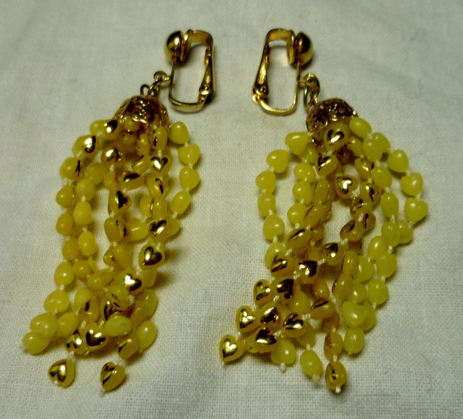 Vintage 70s Yellow Heart Bead Earrings