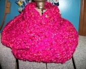 Tulip - Infininty Scarf - Neckwarmer - Cowl