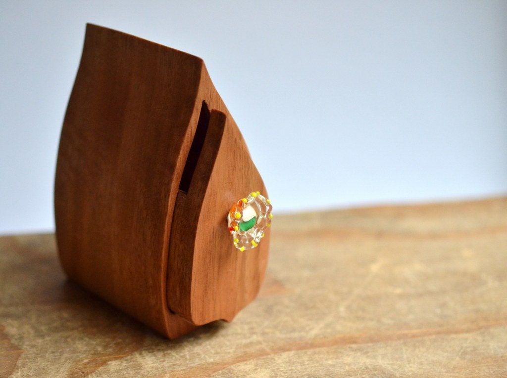 Sydney Leaf Box with handmade sculptured ivory green and yellow glass drawer knob