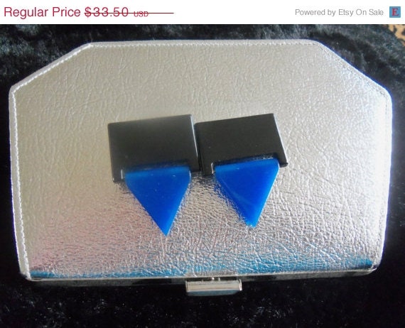 New Old Stock Vintage 1980's Chunky Blue & Black Earrings Retro Rockabilly Jewelry