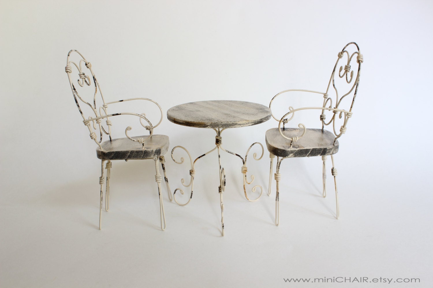 Miniature Doll Table and Doll Chairs set in 1/6 scale (Blythe, Barbie, Bratz, Momoko). Cottage Chic style