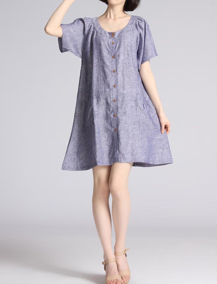 Simplicity knee length single breasted dress
