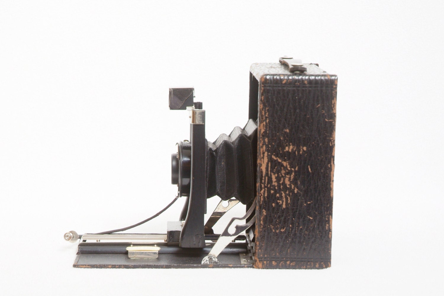 Antique Seneca Folding Camera, 4 x 5 Film Camera - PattyMora Antique Seneca Folding Camera, 4 x 5 Film Camera - PattyMora