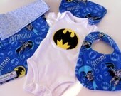 FREE USA SHIPPING, Appliqued Batman Onesie attached Cape, Burpcloth & Bib set, Boy bibs, Super Hero onesie, Batman Baby Shower