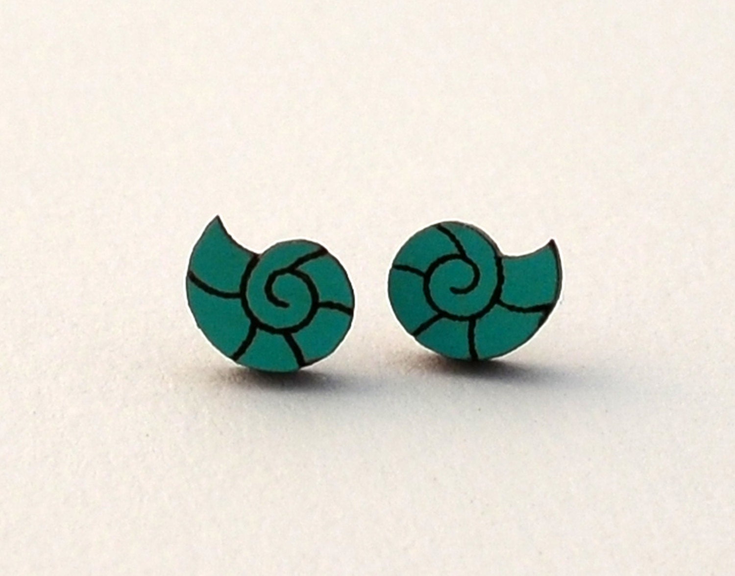 Spiral Seashell Stud - Laser cut wood - Turquoise