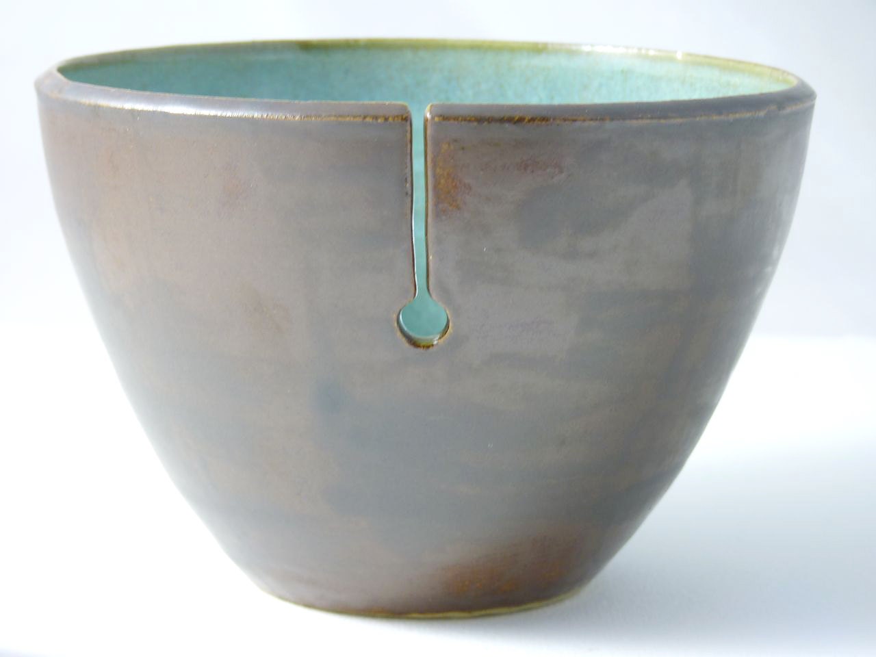 Small Minimalist Yarn Bowl