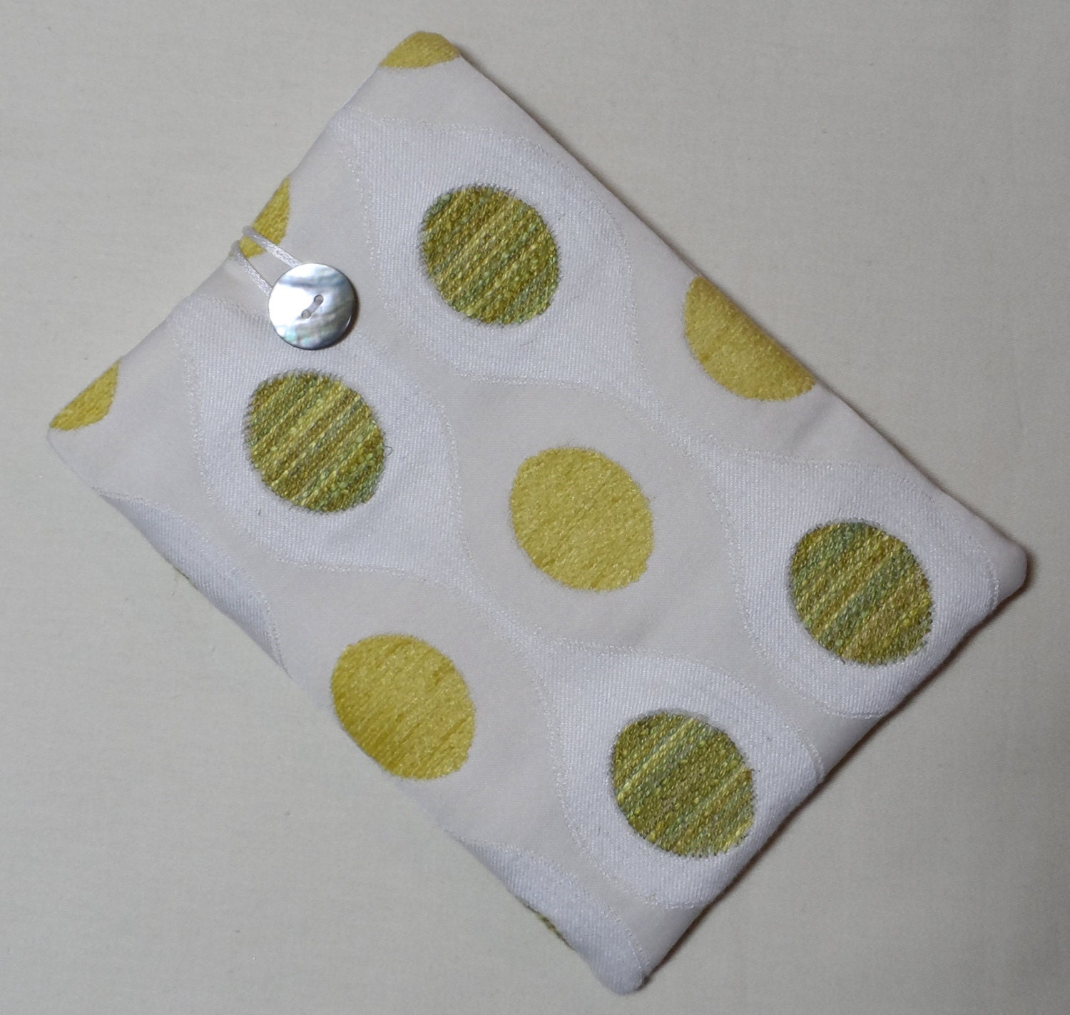 Handmade Kindle cover. Fits the Kindle 4, Kindle Touch, the Kindle Paperwhite and the Kobo Touch