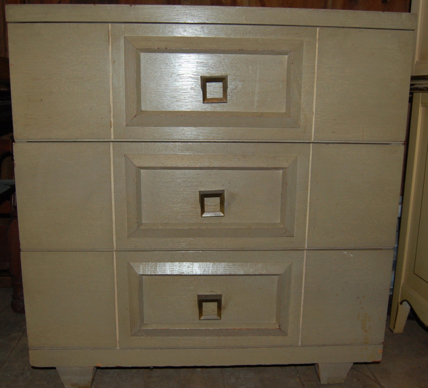 Free NYC Area Delivery Custom Painted Mid Century Modern 3-Drawer Dresser / Chest / Bedside Table
