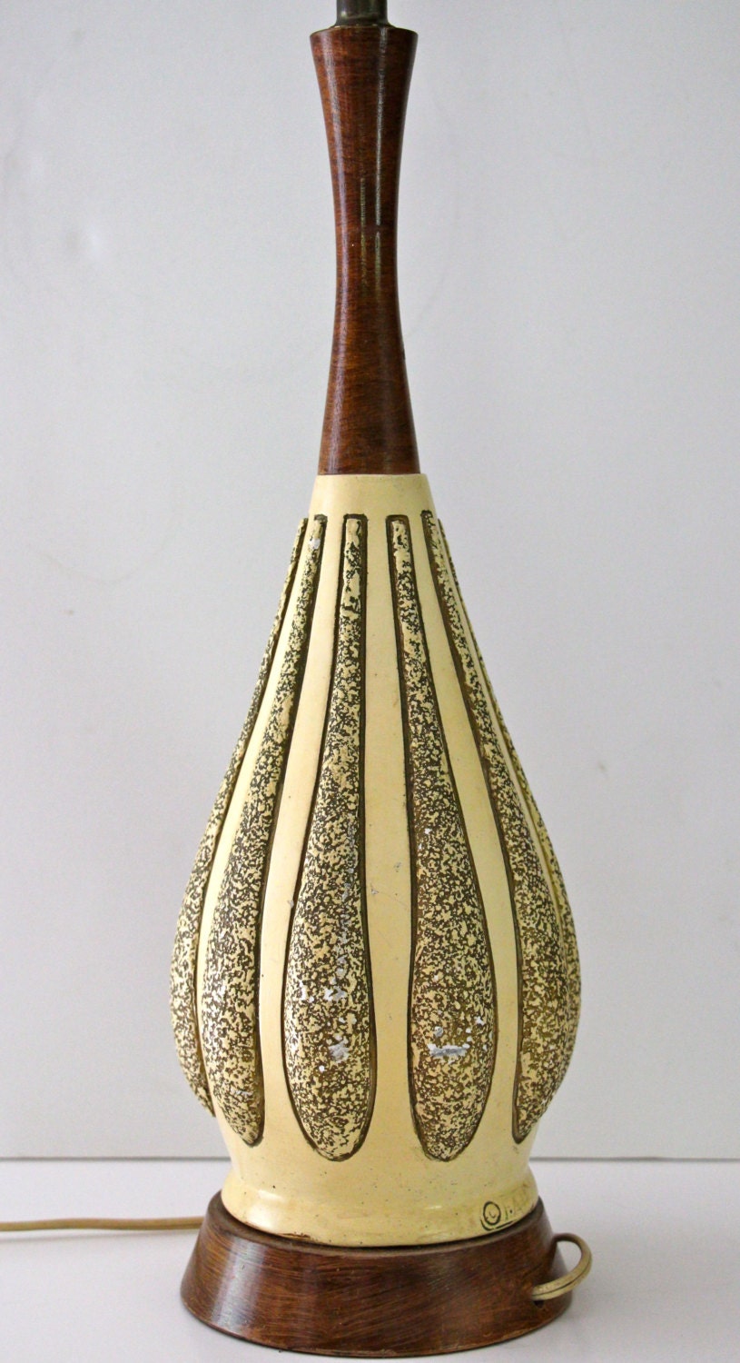 Vintage Plaster and Wood Mid Century Lamp