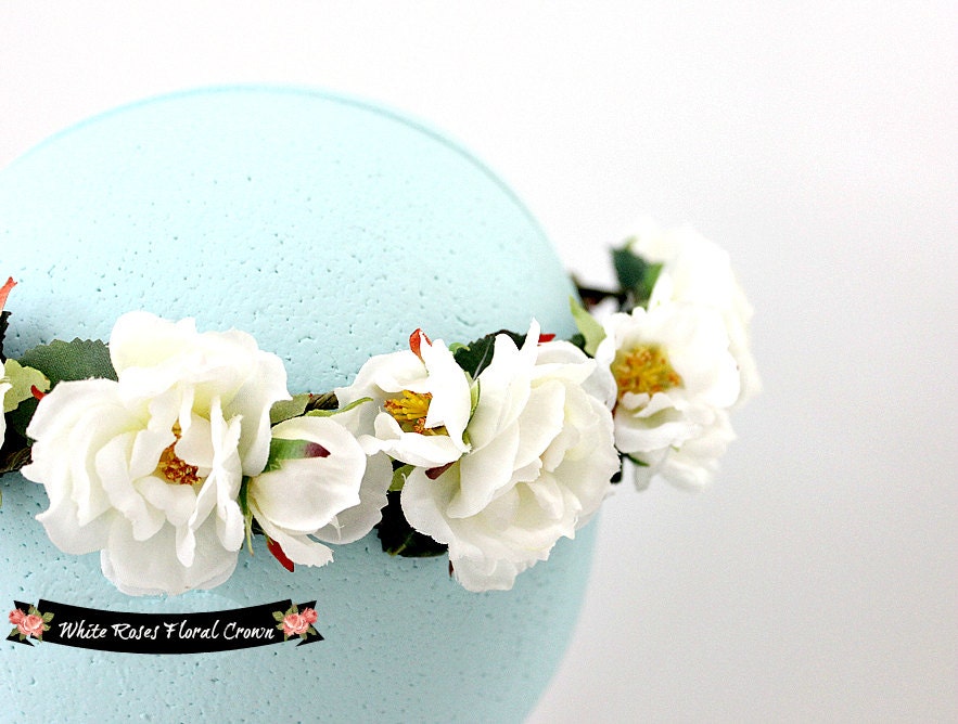 White Roses Bridal Floral Crown, Flower Crown. Woodland, Spring, Hair Wreath, Hair Accessories, Floral, Bohemian, bridal headpiece