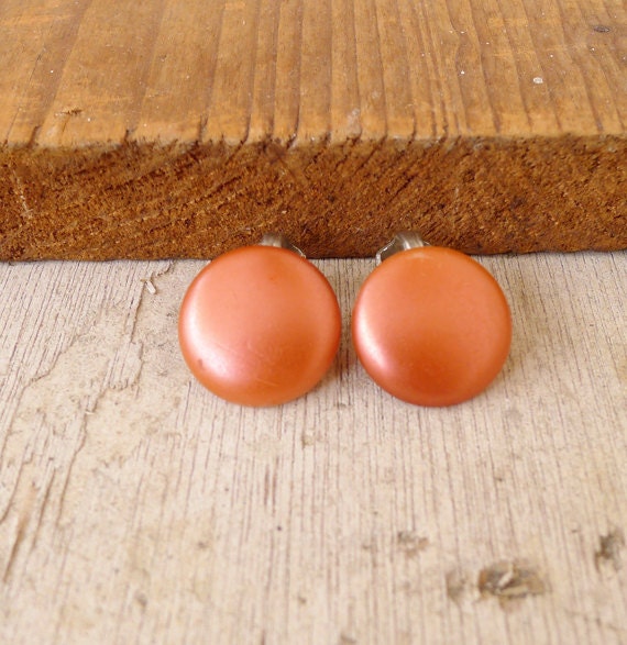Vintage 80's Coral Red Moon Glow Button Earrings