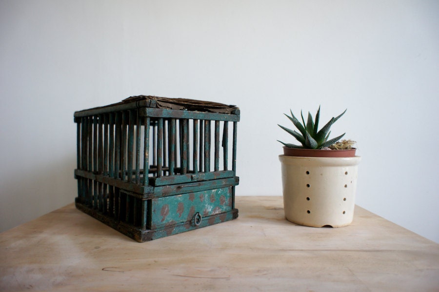 Vintage French Birdcage /1950 Rustic Wood Finch Cage / Emerald Green Brown / French Farmhouse Decor // Handmade vintage  plant garden/ bird
