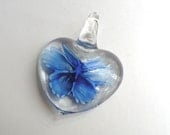 Murano Lampwork Glass heart with blue butterfly focal pendant JSP615