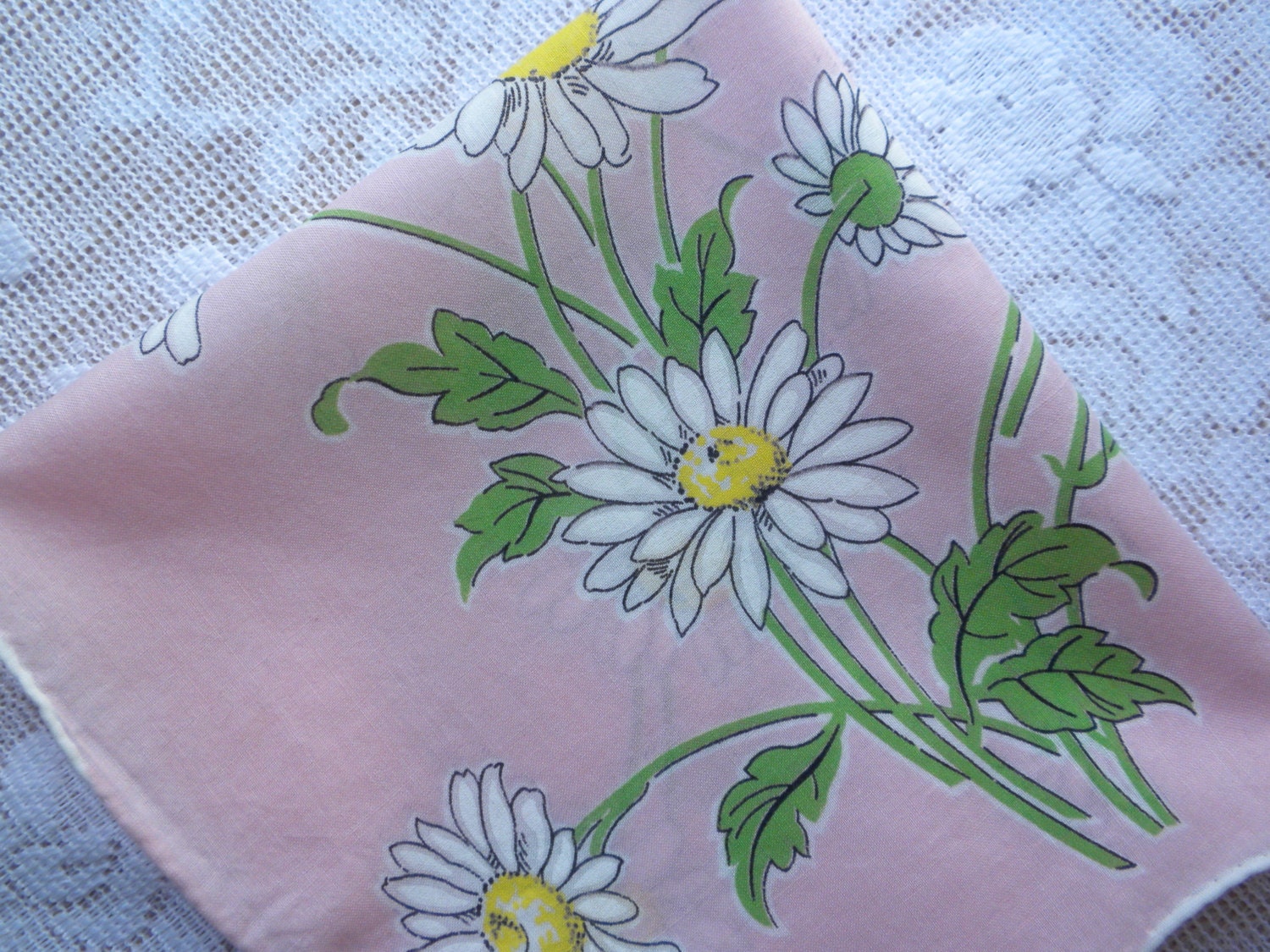 vintage pink hankie, vintage handkerchief, daisies