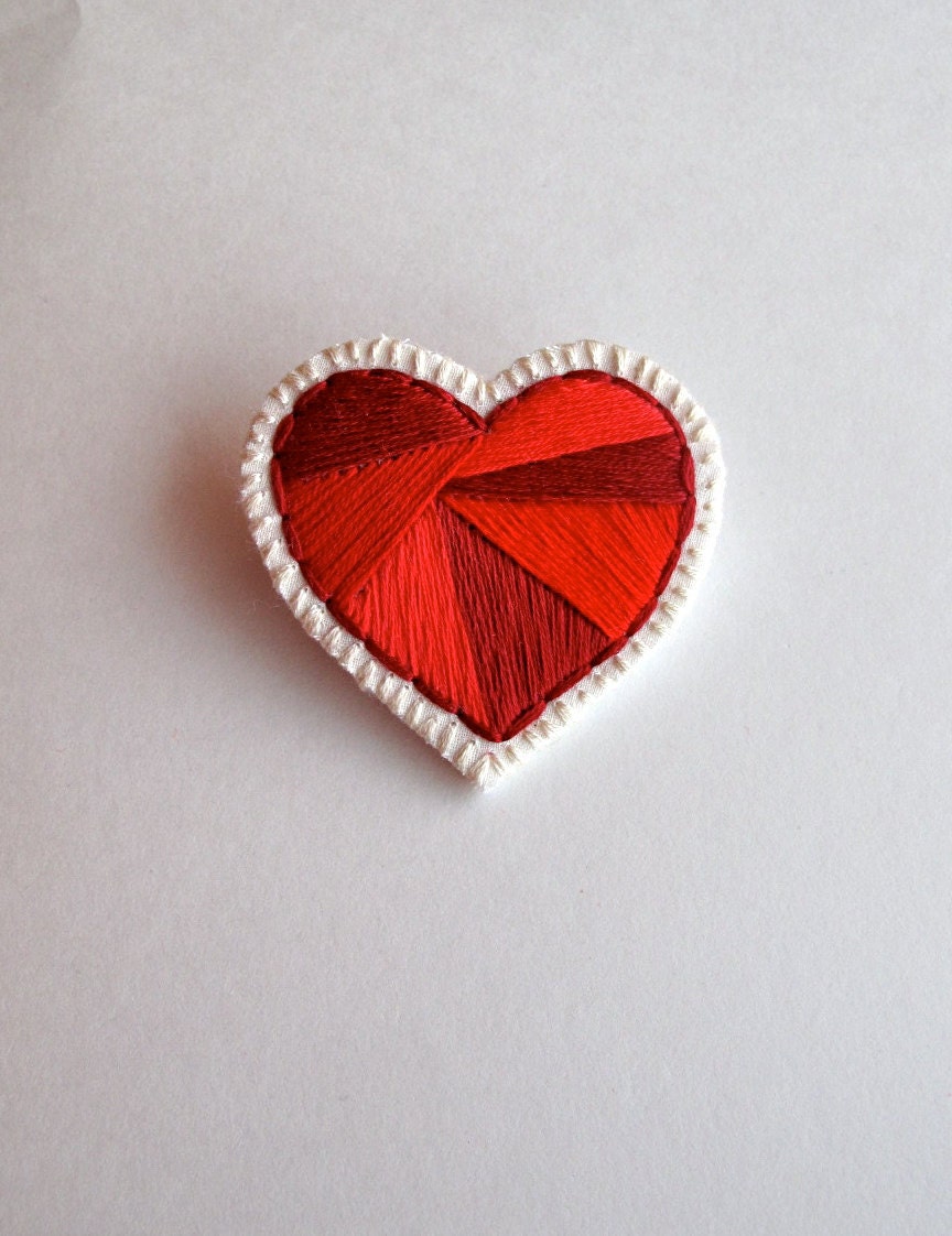 Heart jewelry embroidered geometric in reds for Valentine's Day