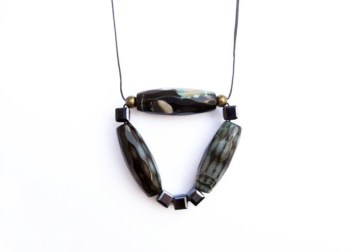 Agate Necklace / Geometric Necklace / Birthstone Necklace