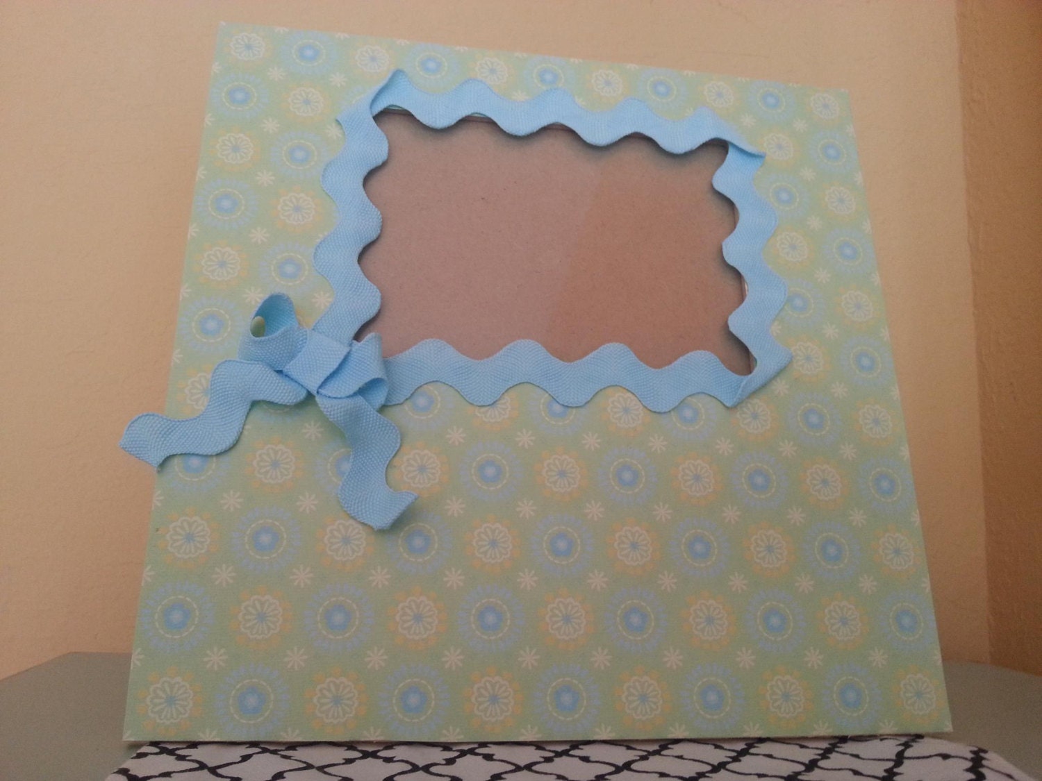 Spring Fling Easter Frame