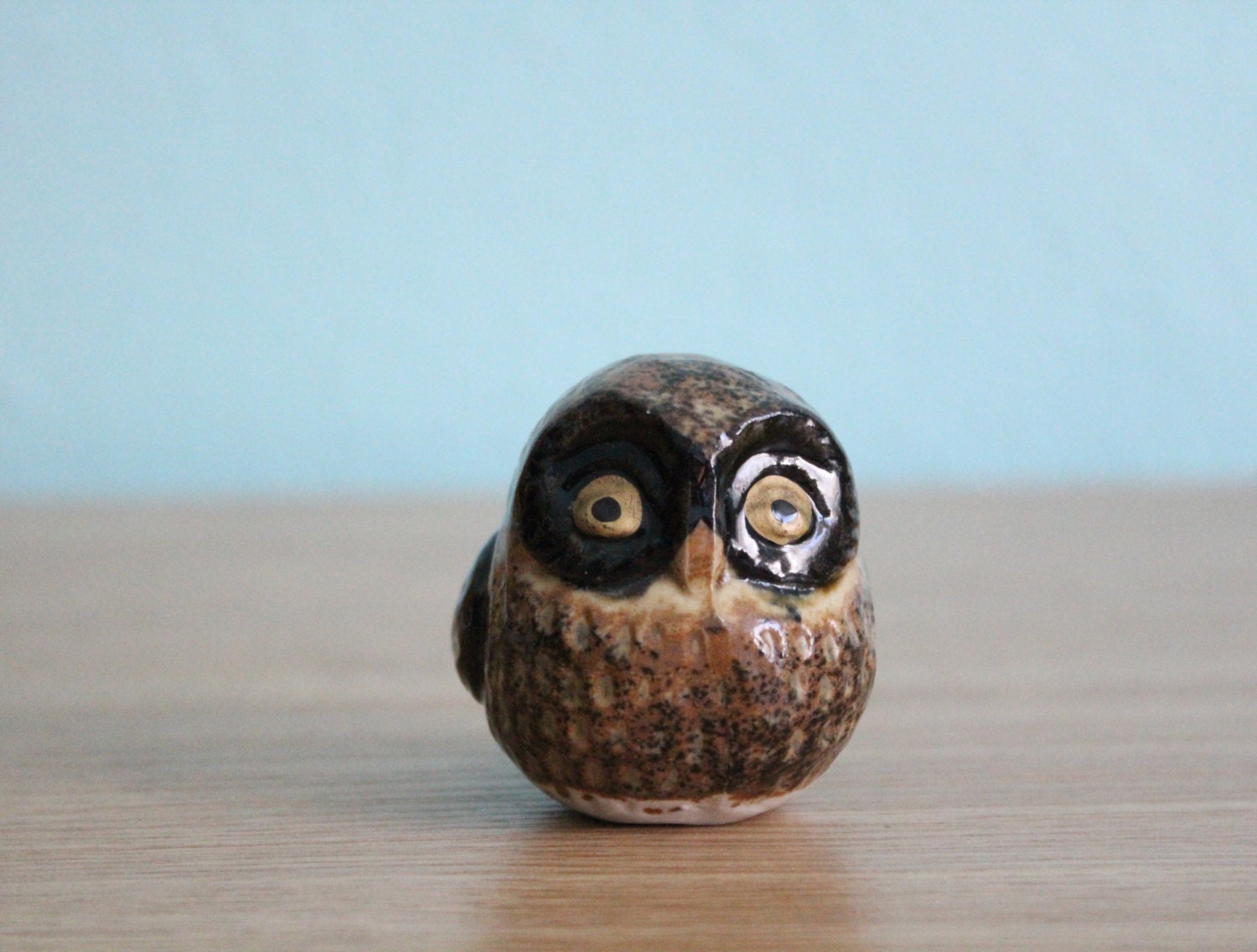 vintage small ceramic owl / home decor / mid century