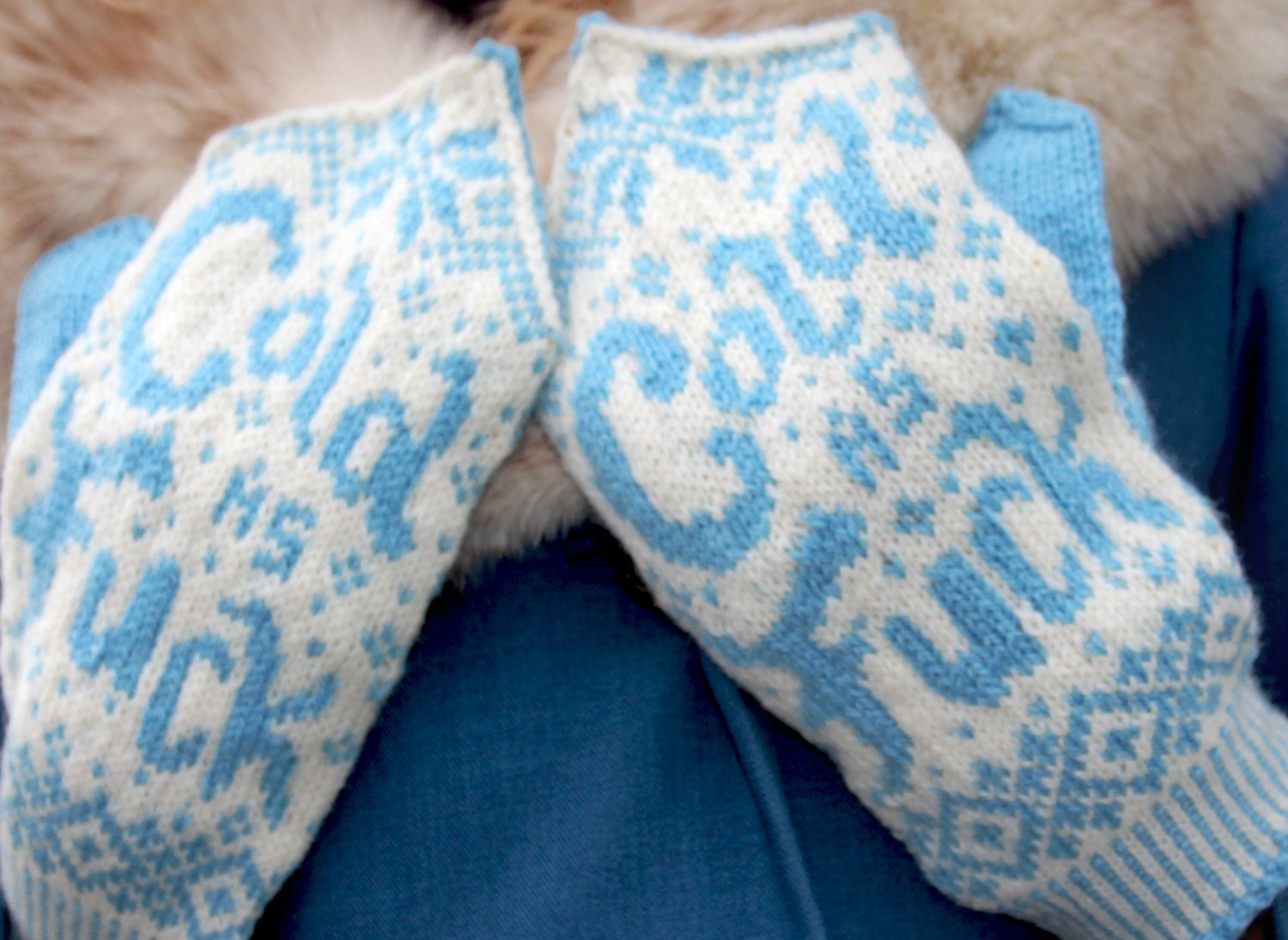 How Cold Is It - Blue & White Humorous Mittens - Pattern PDF