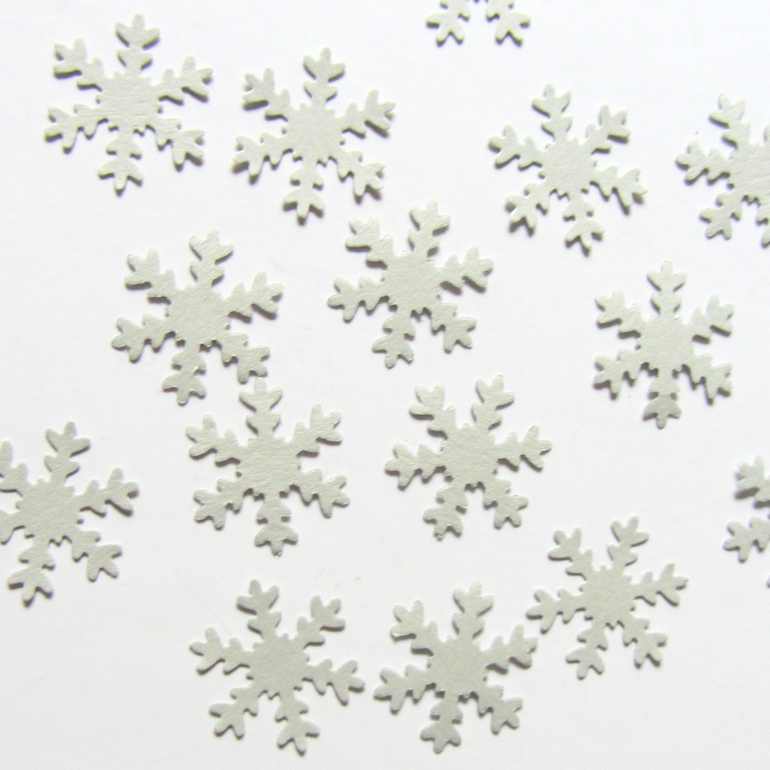 100 Silver SNOWFLAKE Die Cuts, Confetti, Embellishments, Craft Supplies - FREE SHIPPING