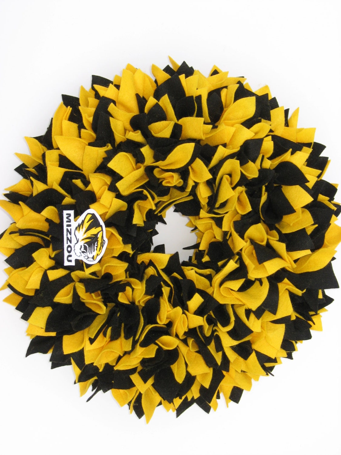 Ready to Ship --- 18" Handmade Felt Rag Wreath --- University of Missouri Tigers