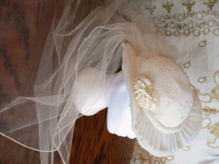 Sale15 Percent Off ..  IVORY WEDDING Veil  HAT lovely layers of toille ... vintage wedding