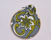 Wooden needlepoint Circle frame wall hanging green gray and white flower paisley flower Fabric yo yo