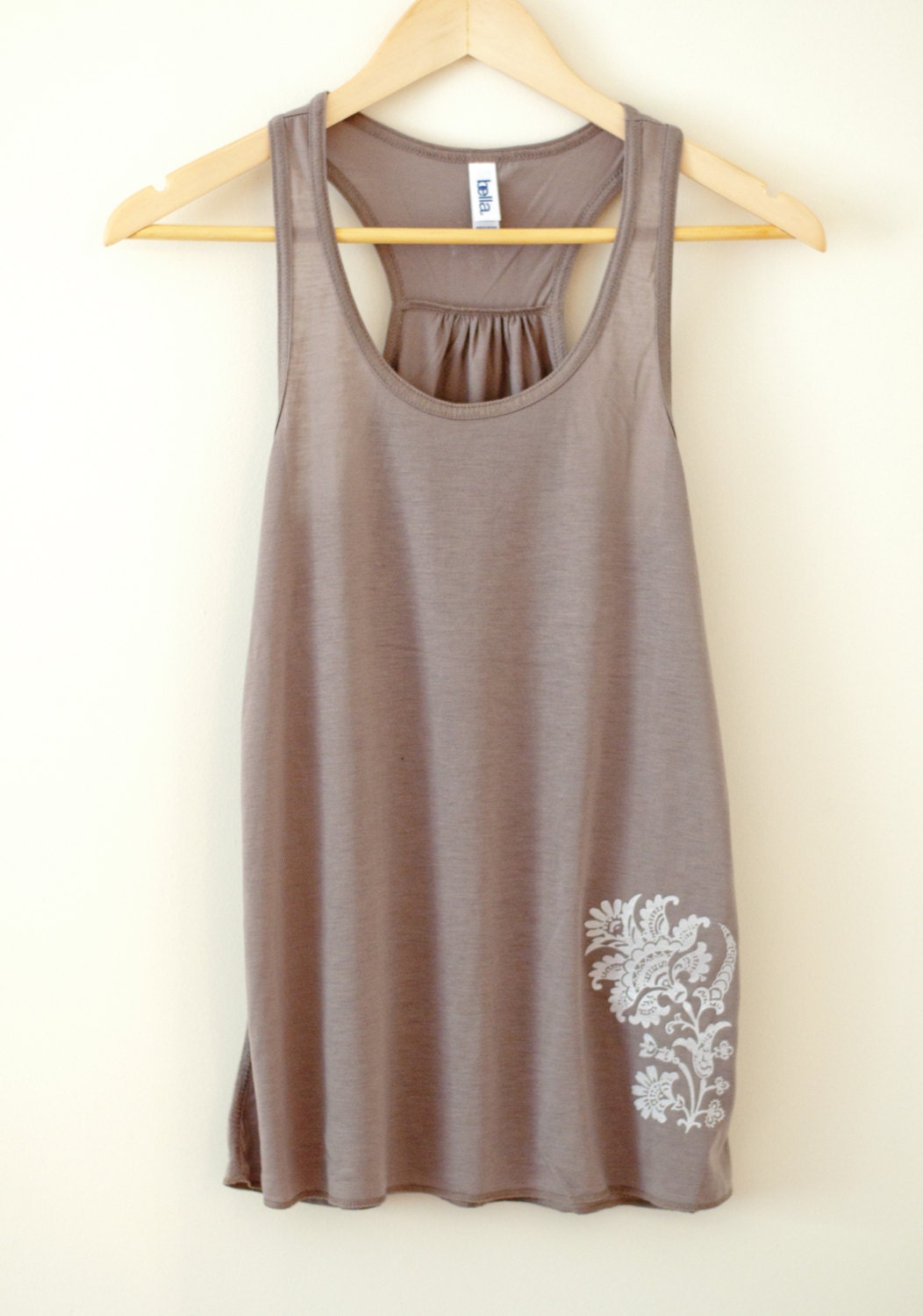 Screenprinted Racer Back Flowy Tank - mocha/white - small