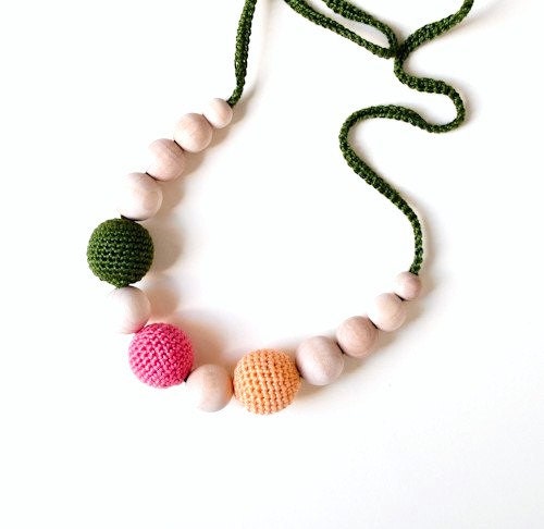 Nursing Necklace/Teething NecklaceGreen Pink Peach