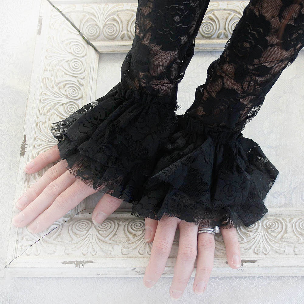 MIDNIGHT vintage Victorian steampunk black lace cuffs, fingerless lace gloves in black lace