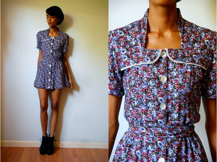 Vtg Square Neck Dark Floral Purple Belted Button Down Dress