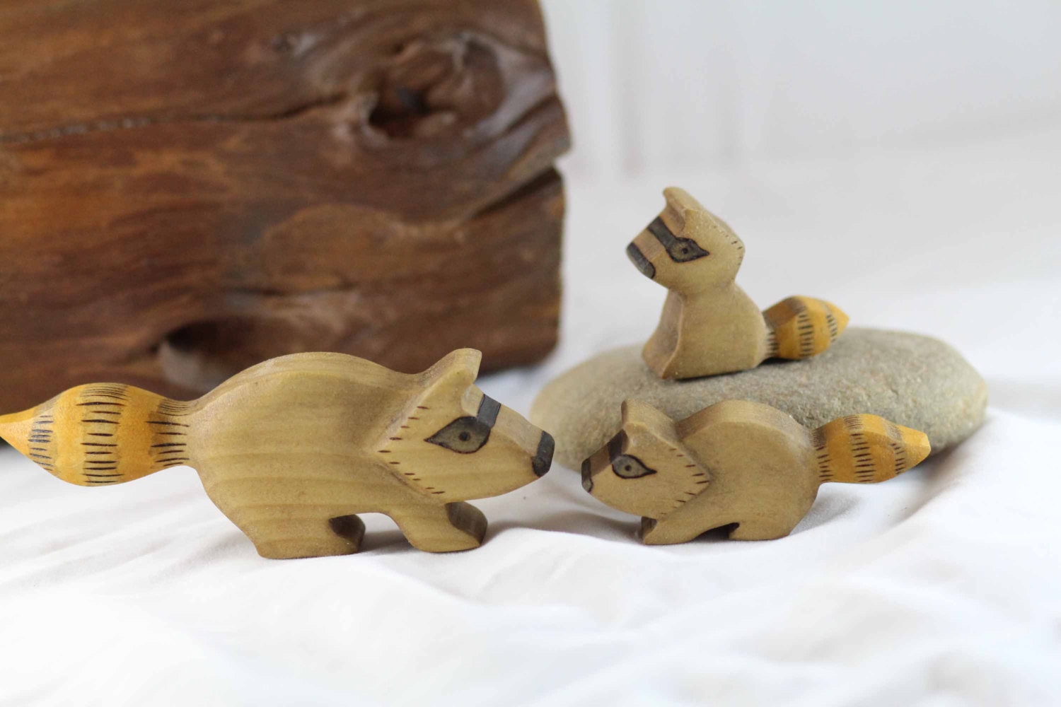 Raccoon Mama and Babies Wooden Toy Set - Nature Table - Waldorf Animal