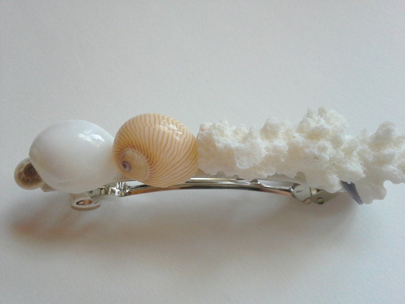 Sea shell beach hair barrette, mermaid hair clip, beach hair accessories