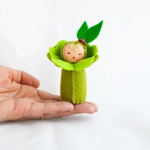 Teacher Appreciation Apple Felt Doll - Little Green Decoration