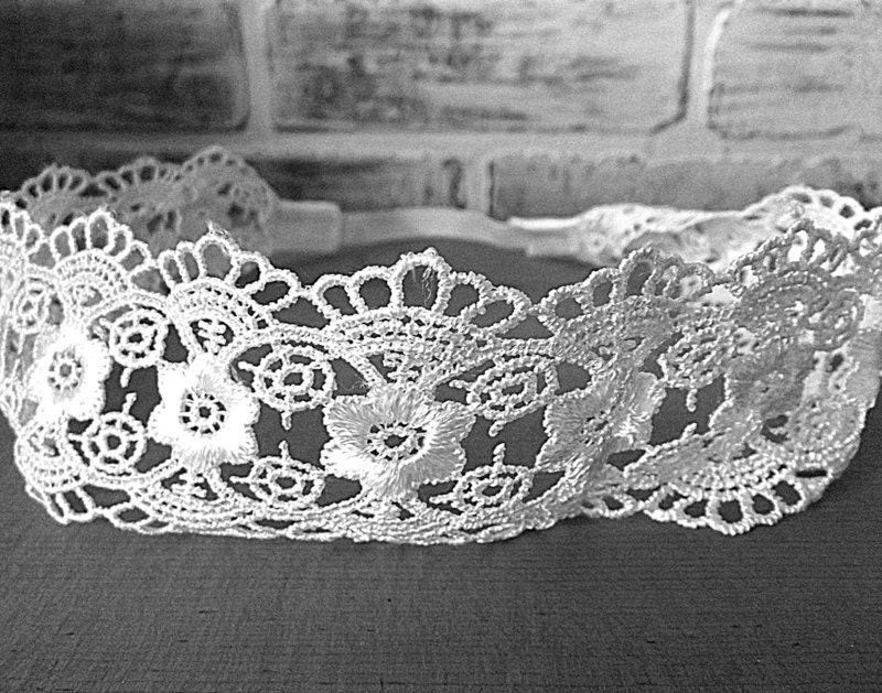 White Lace Headband, Stretchy Headband, Wide Lace Headband