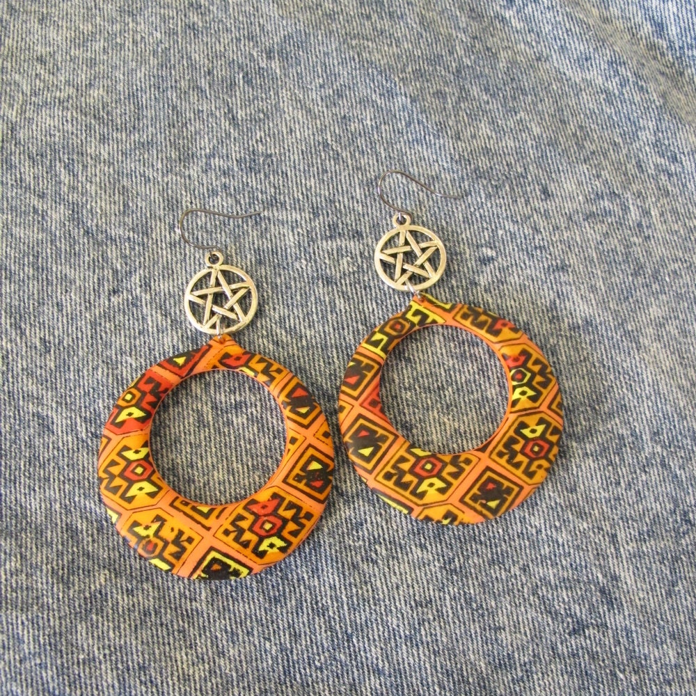 pentagram and geometric print hoops