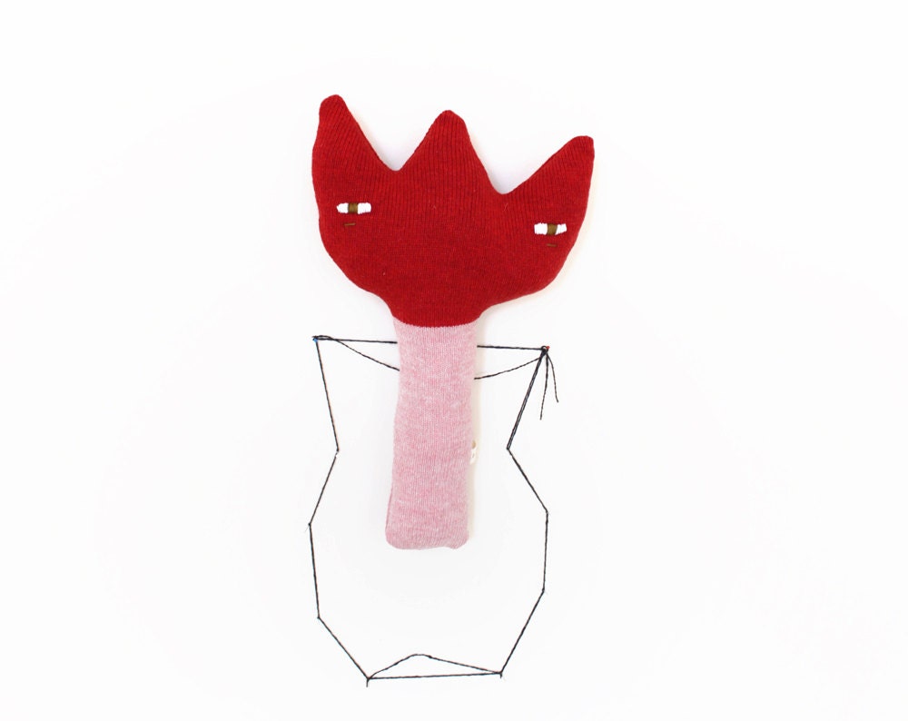 Red FLOWER knitted toy