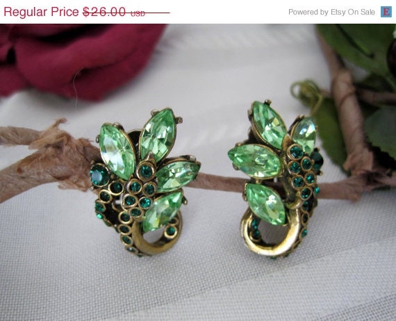 Vintage signed Hollycraft Green Rhinestone Earrings