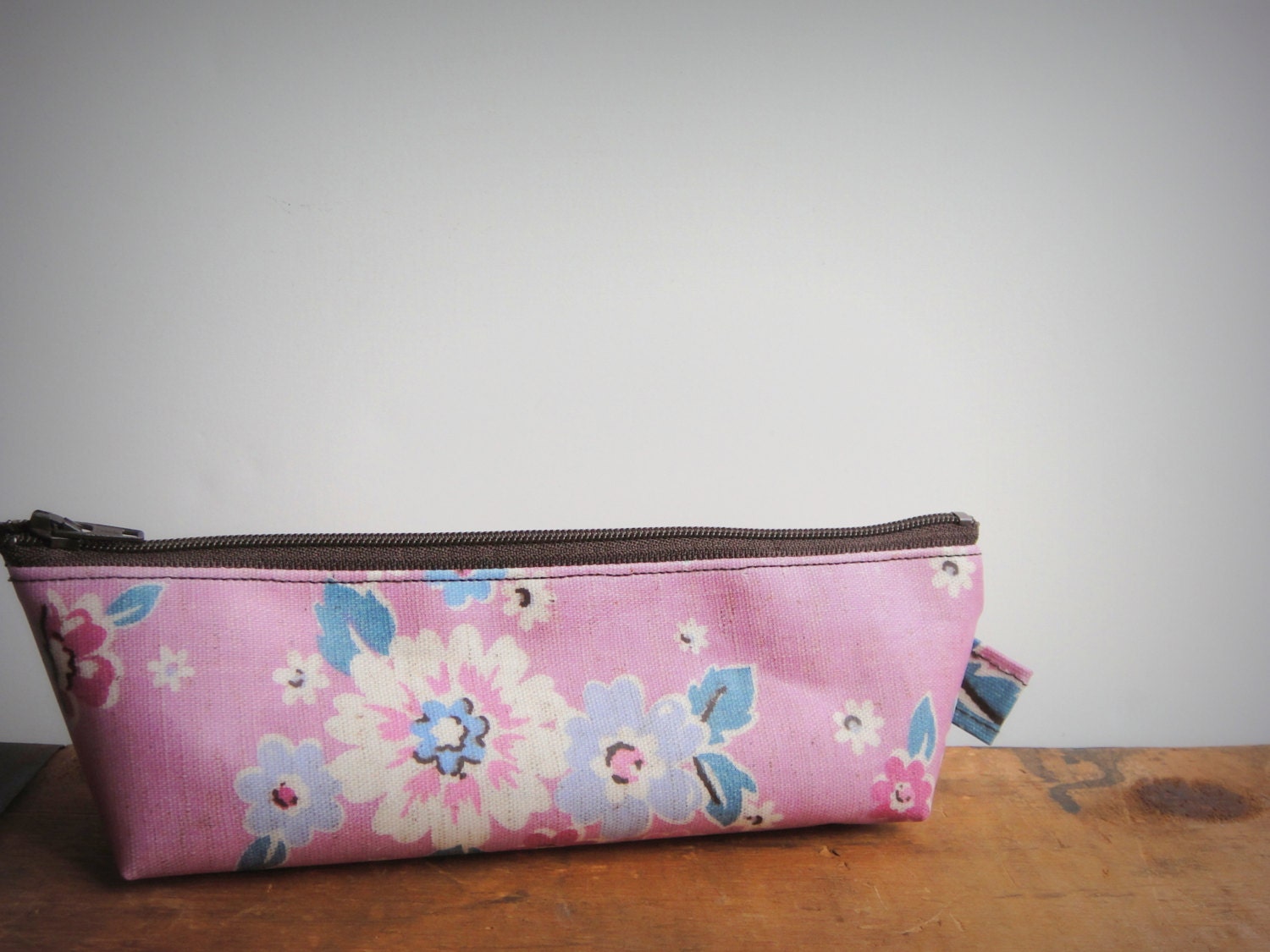 Laminated Pink Floral pencil Case, Zipper Pouch, Handmade Cosmetic Pouch
