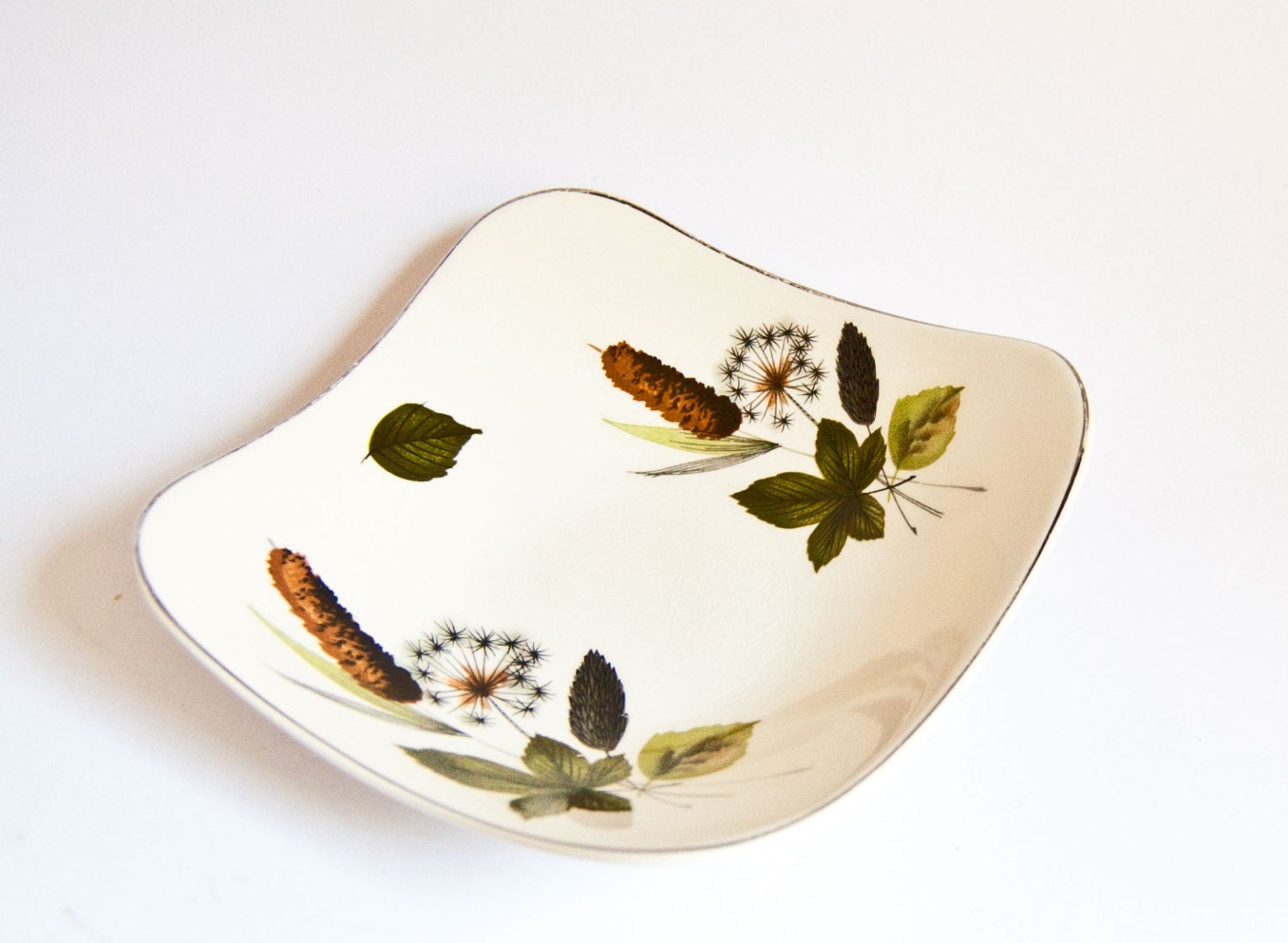 Midwinter Riverside 1960s Retro, Fashion Sahpe Dish or small bowl, Autum colours