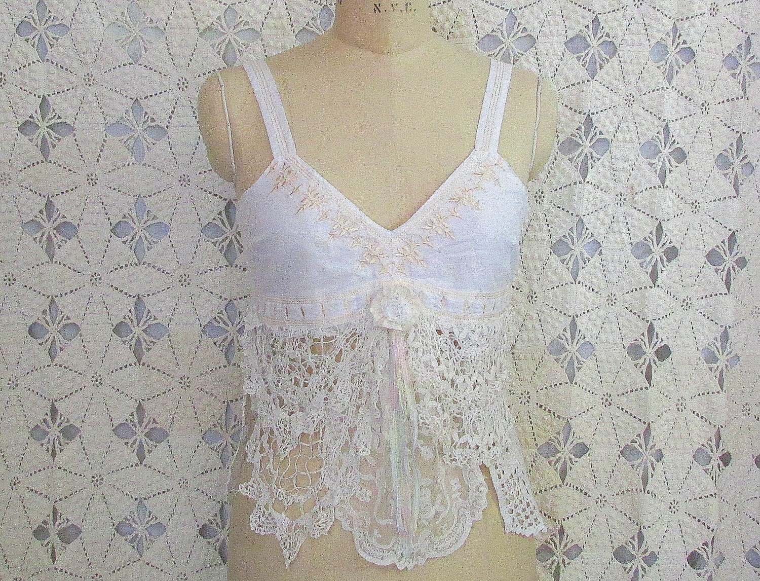 White Linen Camisole Vintage Hand Crocheted Lace Buttons Boho Gypsy Romantic Doily